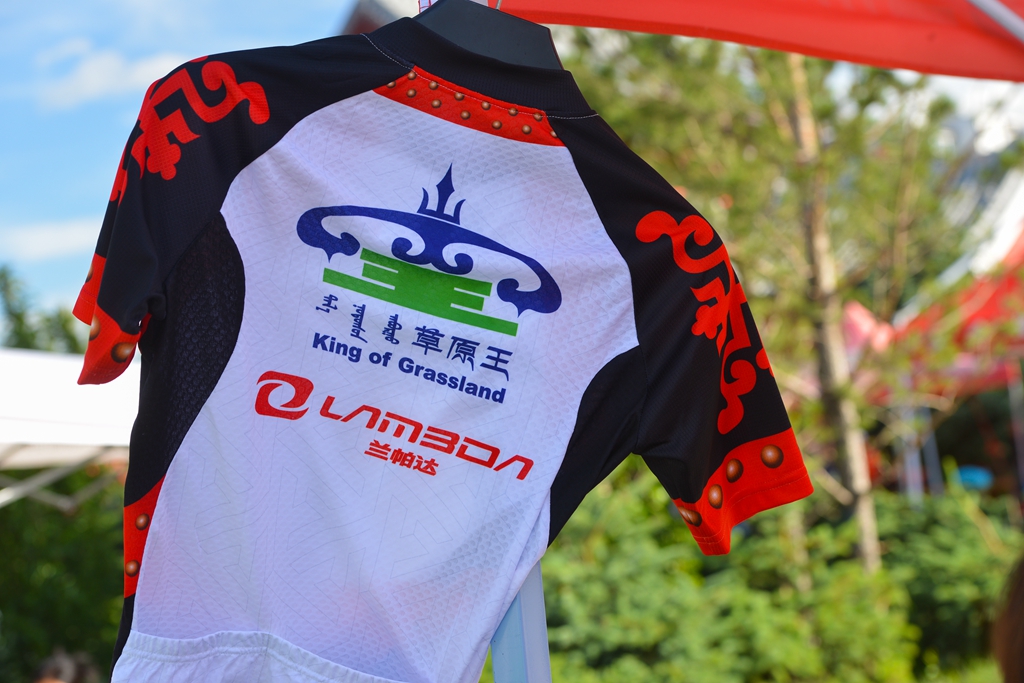 荆州组织开展物业服务消费体察活动(图1)