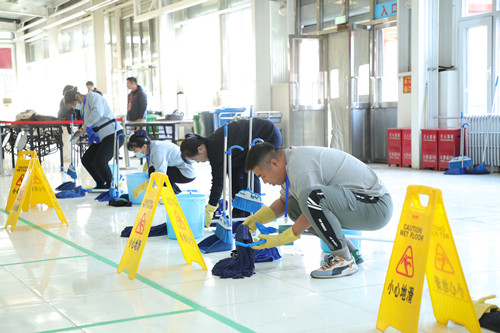 体育馆设施清洁大扫除方案(图1)